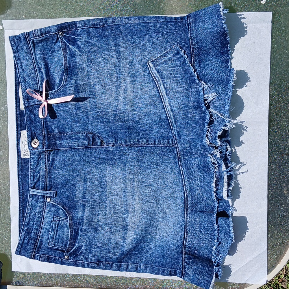 Jessica simpson kiss me ruffle mini skirt size 32/XL, customized